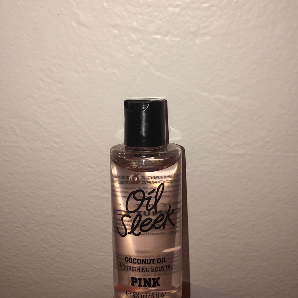 PINK nourishing body oil